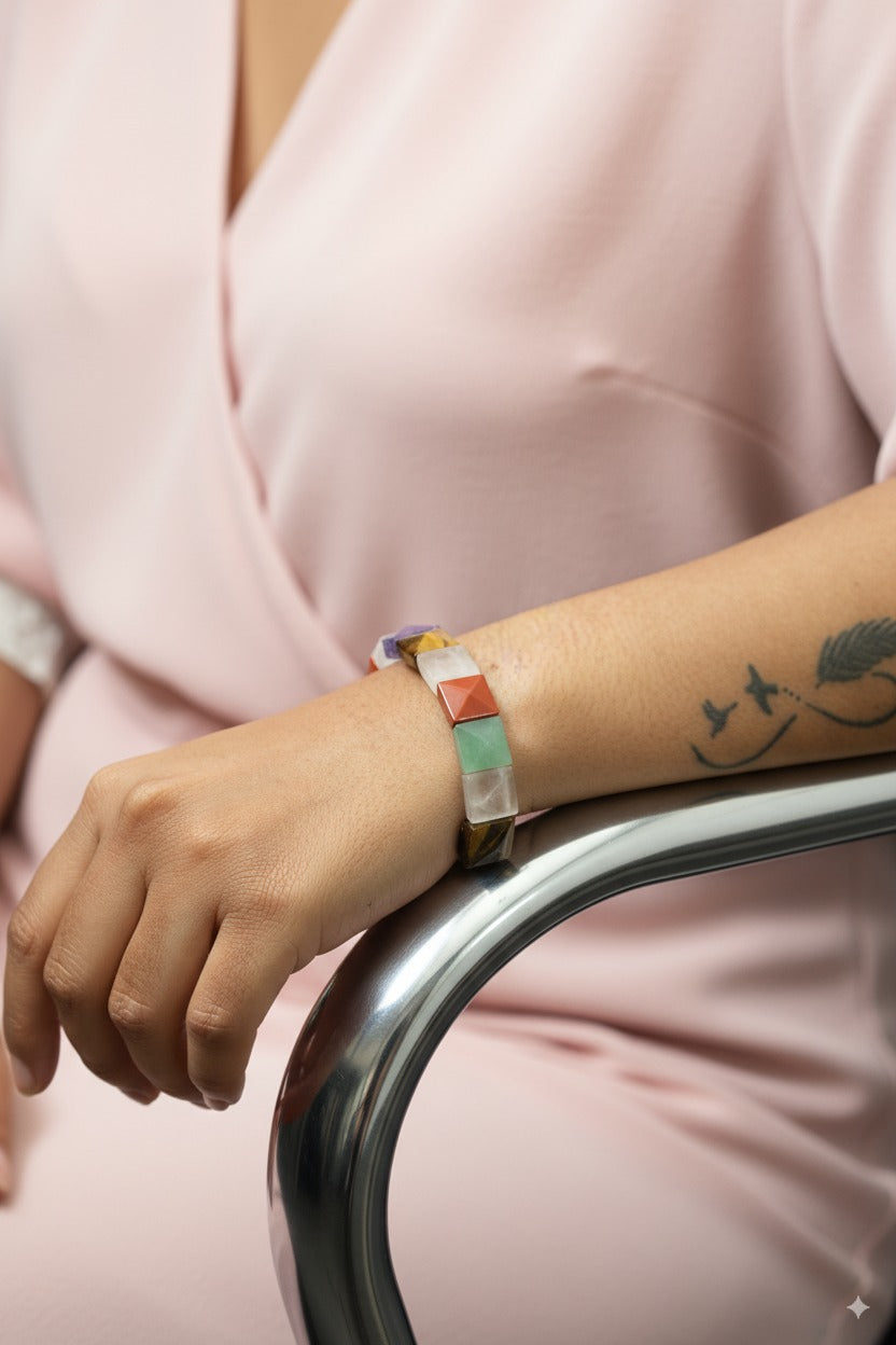 Abhimantrit Mix Crystal Band Bracelet By Aditya Kundli